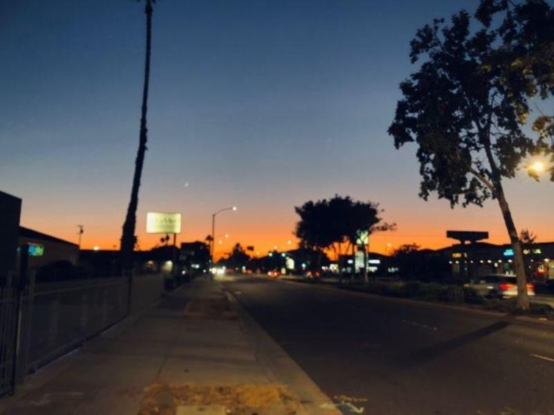 Anaheim Executive Inn & Suites Экстерьер фото