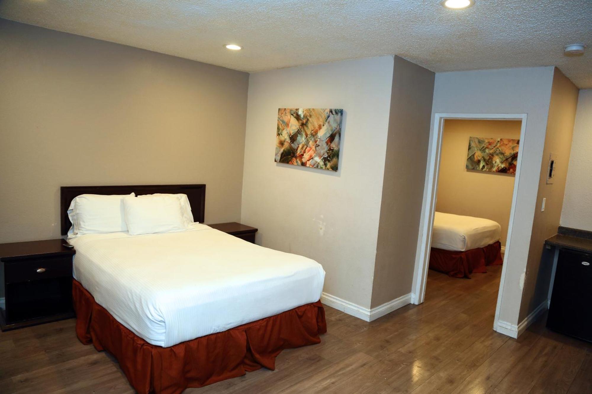 Anaheim Executive Inn & Suites Номер фото