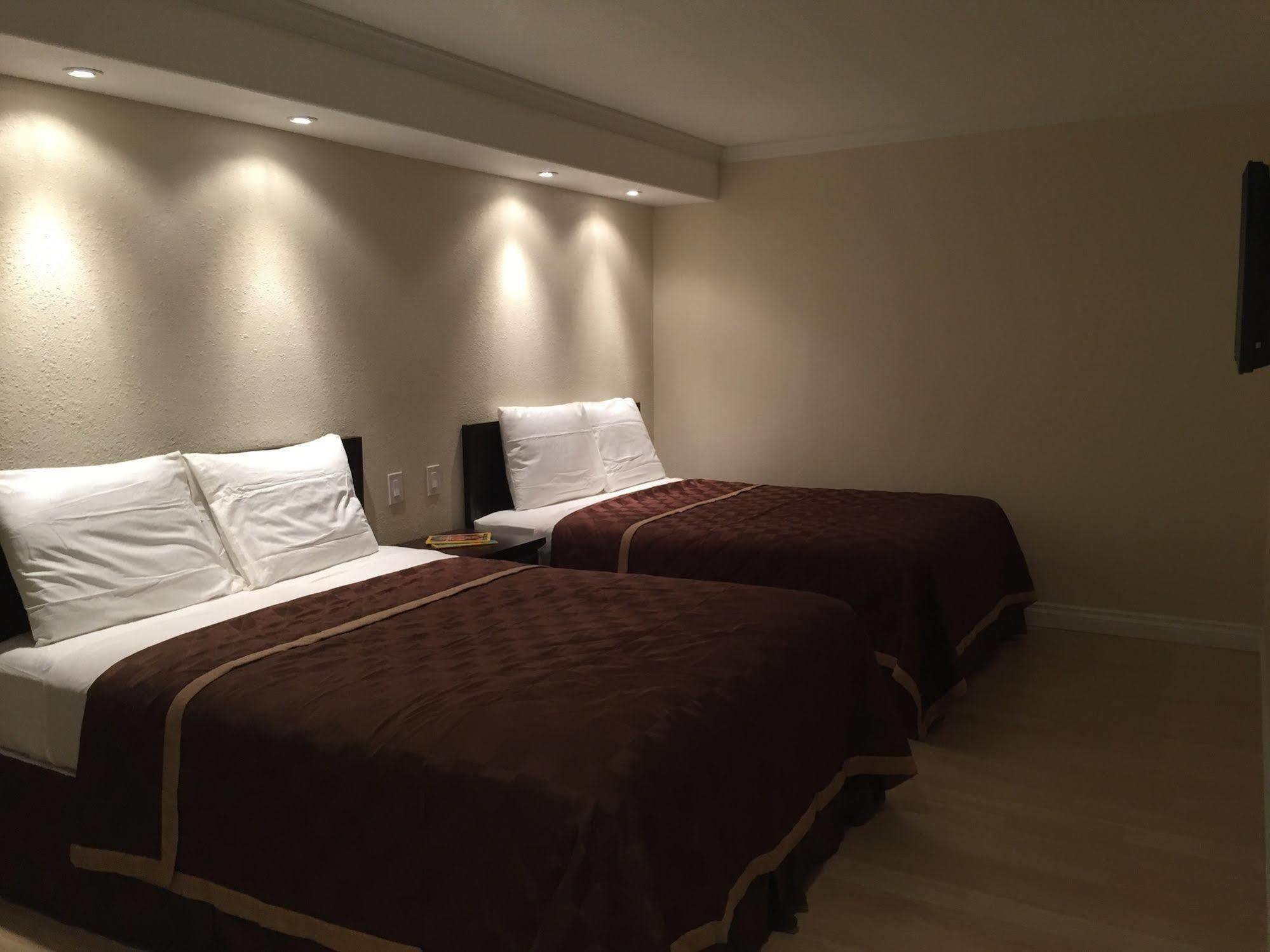 Anaheim Executive Inn & Suites Экстерьер фото
